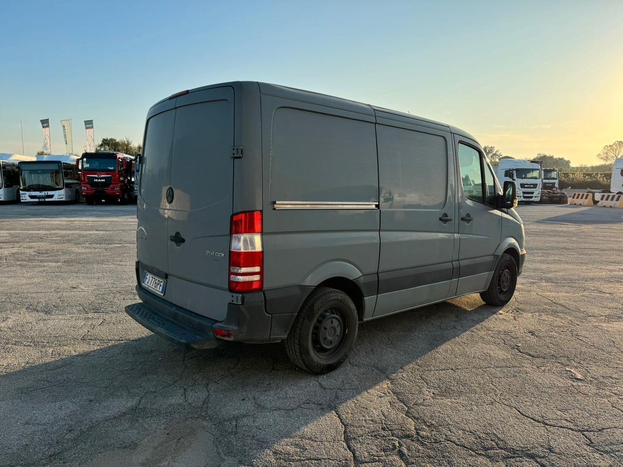 MERCEDES SPRINTER 314 CDI T24-049