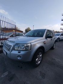 Land Rover Freelander 2.2 TD4 S.W. SE