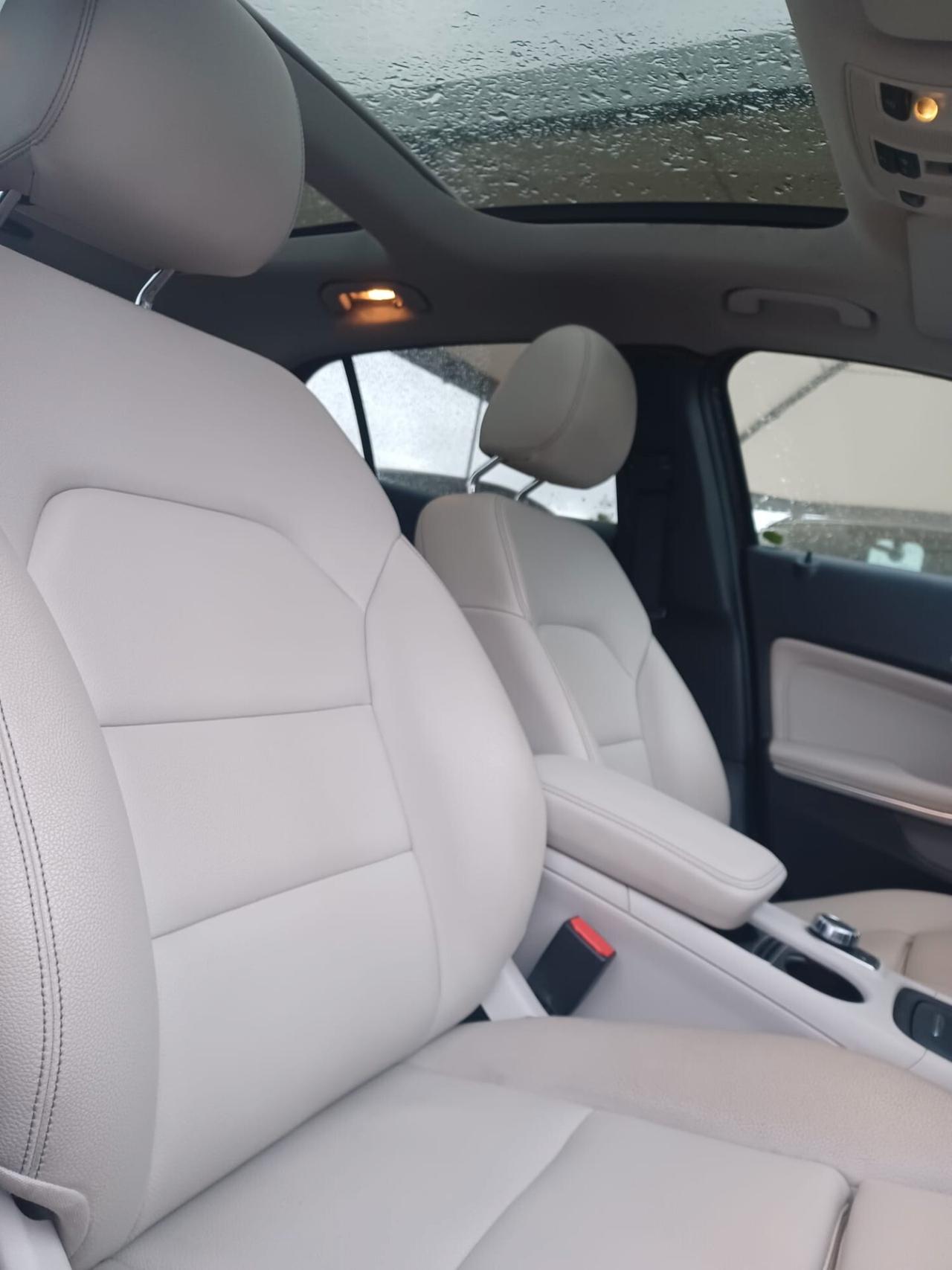 Mercedes-benz GLA 200 d Automatic Premium