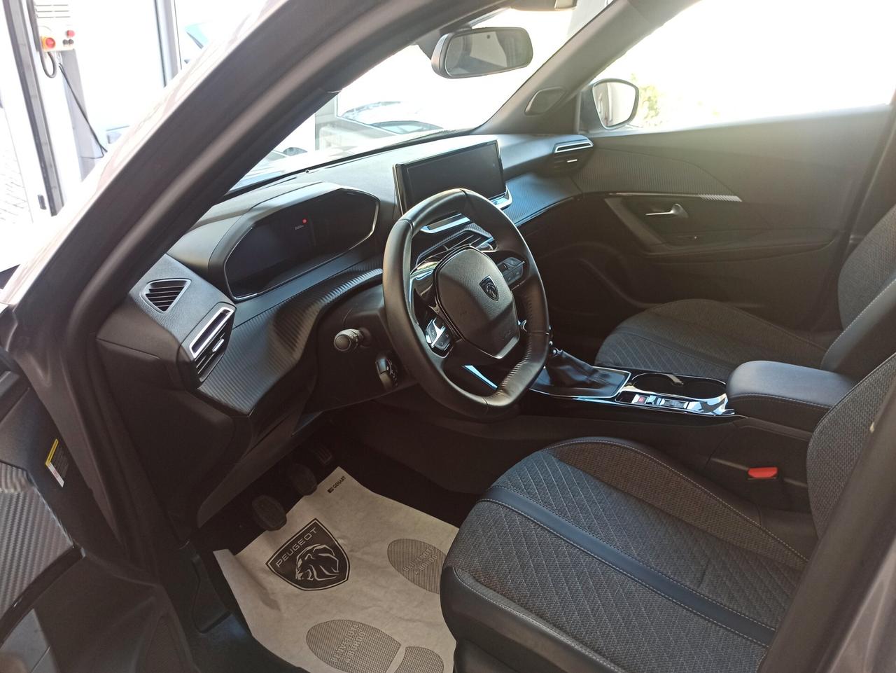 Peugeot 2008 PureTech 100 S&S Allure 2024