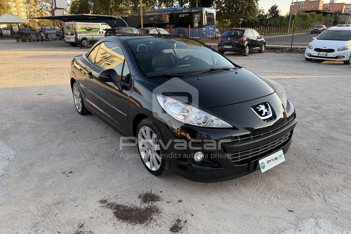 PEUGEOT 207 1.6 HDi 110CV CC Féline