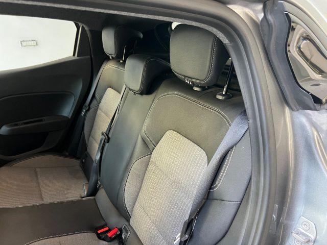 RENAULT Clio TCe 90 CV 5 porte Techno tua da e169,00 mensili