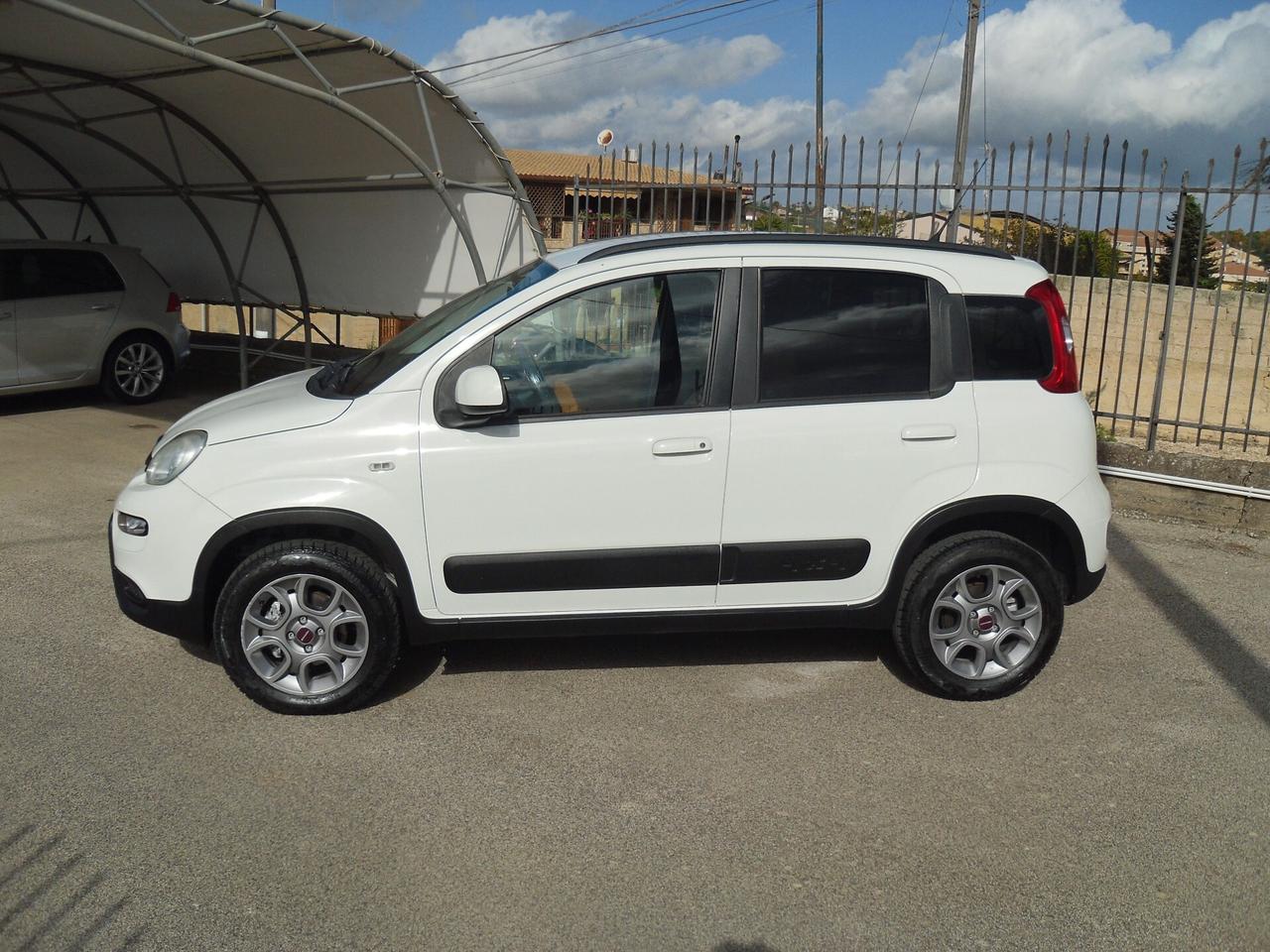 Fiat Panda 1.3 multijet 75 cv 4x4 (tasto ELD )