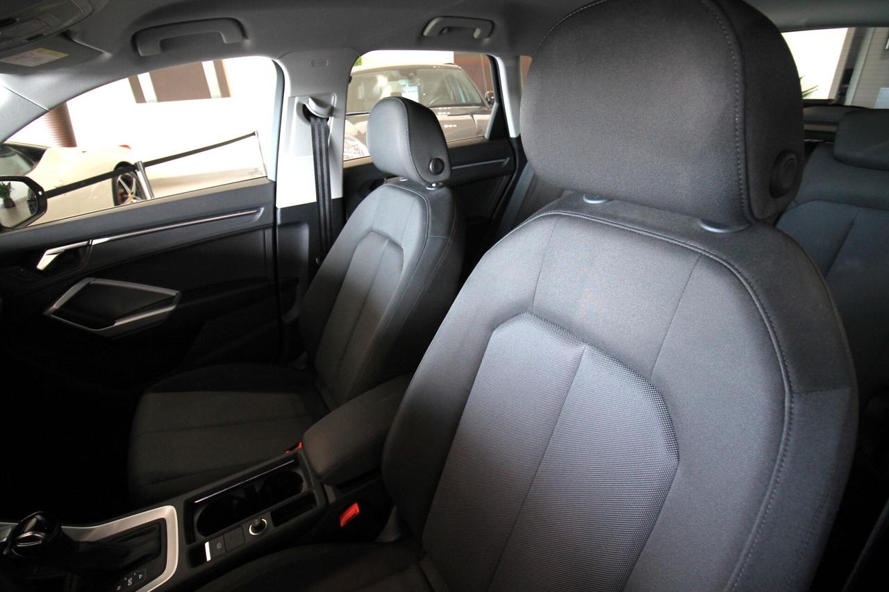 AUDI Q3 35 TDI S TRONIC