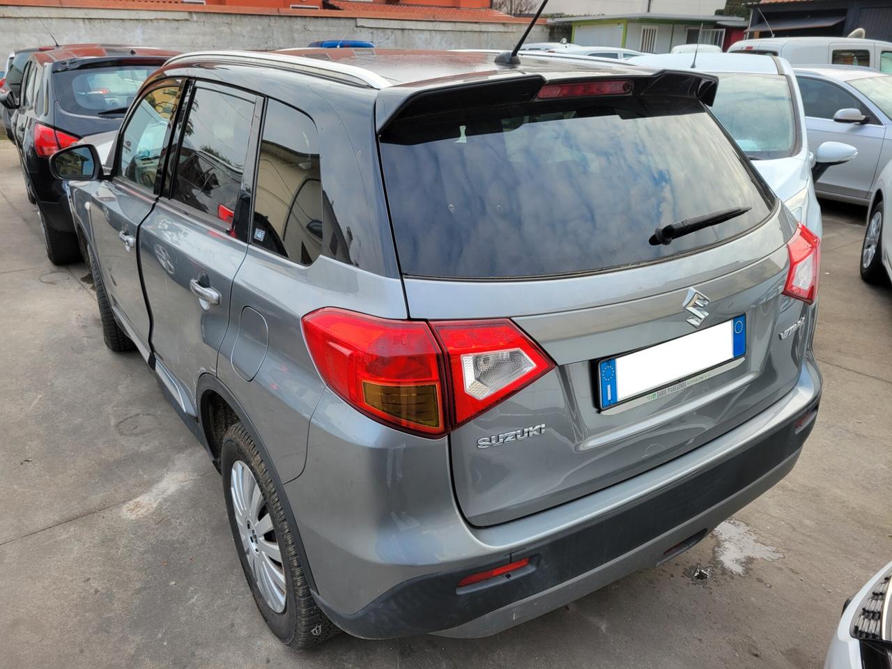 Suzuki Vitara 1.6 DDiS V-Top INCIDENTATA