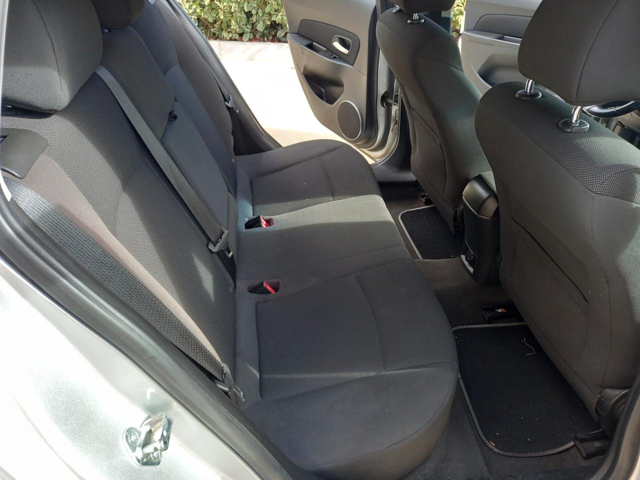 Cruze 1.7 TD 130 cv S W