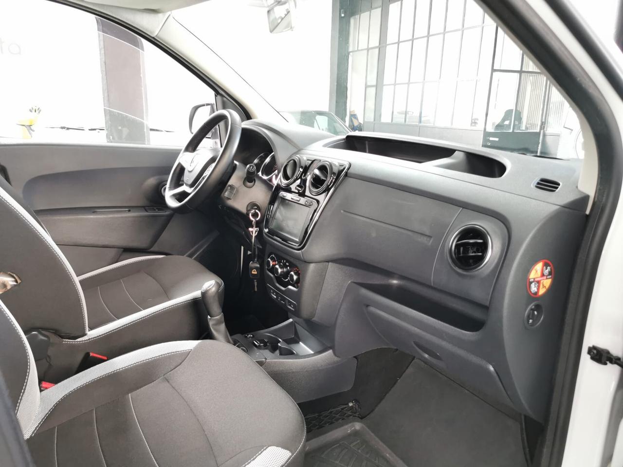 Dacia Dokker Stepway GPL GANCIO TRAINO GARANZIA 12 MESI