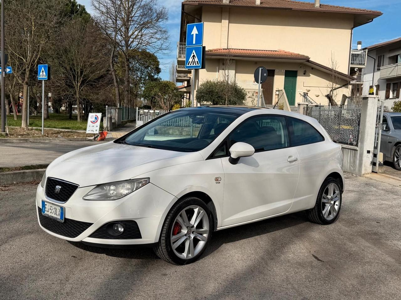 Seat Ibiza 1.6 TDI 105CV CR DPF 3p. Sport