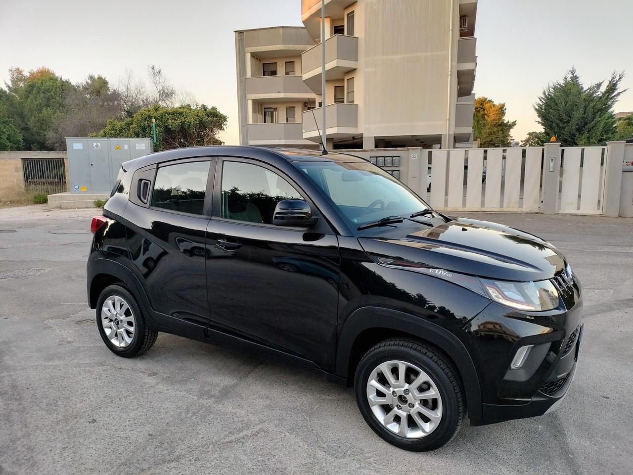 Mahindra KUV100 1.2 VVT M-Bifuel(GPL) K8