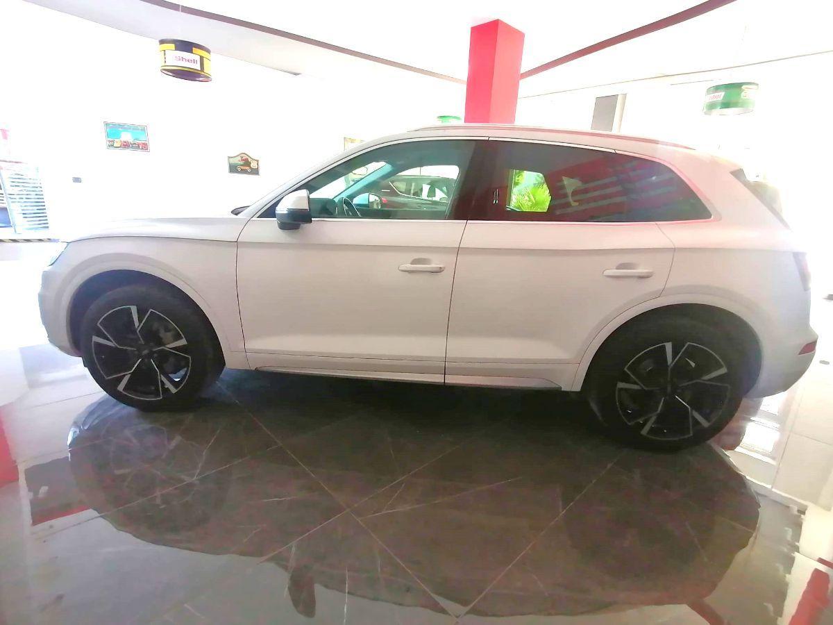 AUDI Q5 2.0 TDI 190 CV quattro S-tronic Business sport.
