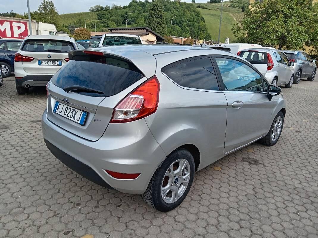 Ford Fiesta 1.5 tdci Titanium 75cv 3p E6
