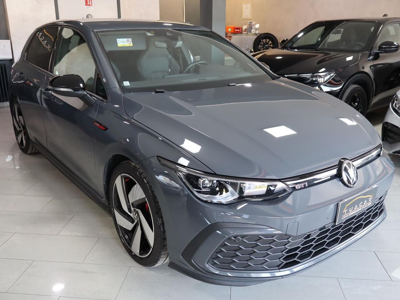 Volkswagen Golf GTI Ultimate 2.0 TSI GTI #10385