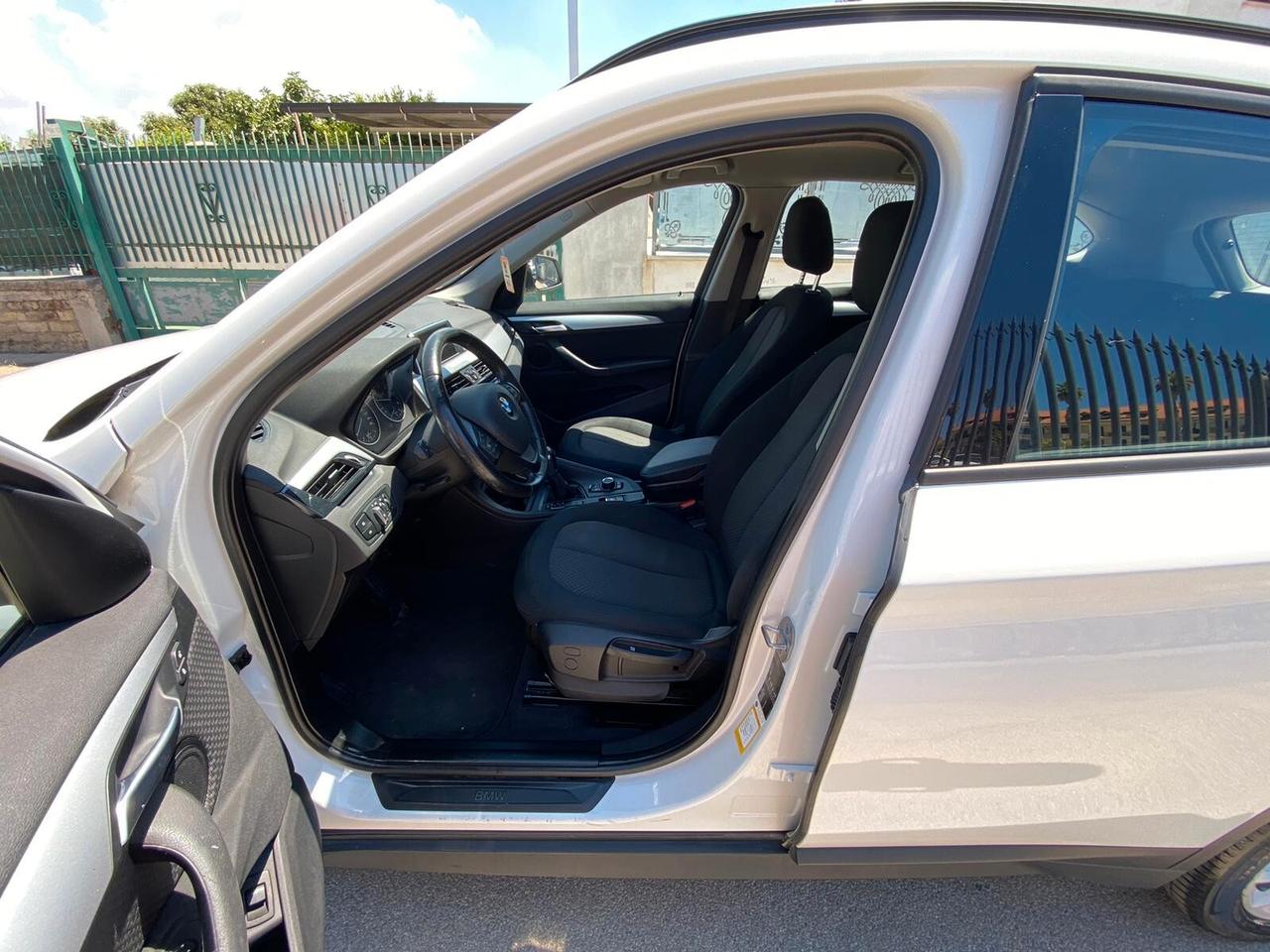 Bmw X1 sDrive18d Business ANNO 2017