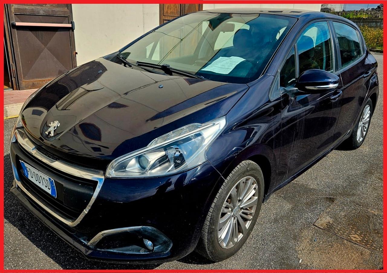 Peugeot 208 PureTech 82 5 porte Allure