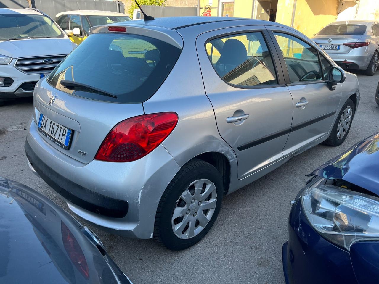 Peugeot 207 1.4 8V 75CV 5p. X Line ECO GPL