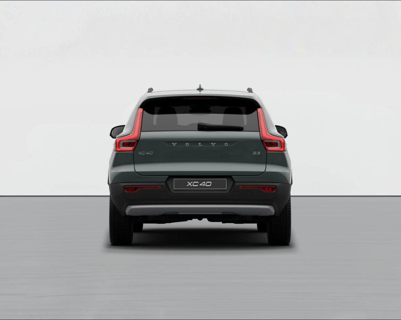 VOLVO XC40 CORE B3 AUTO PREZZO PROMO FINO A FINE MESE