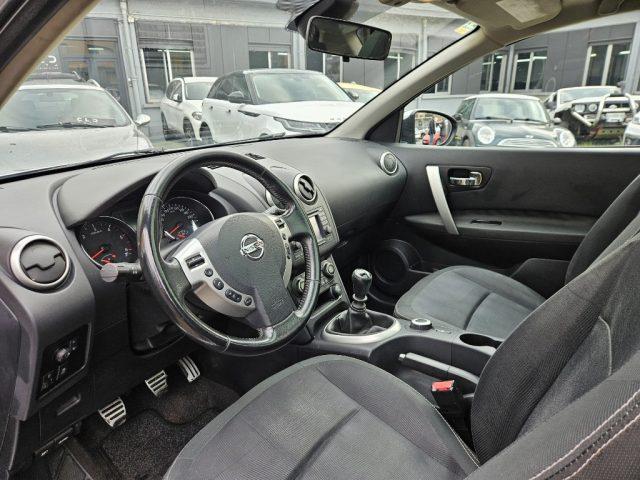 NISSAN Qashqai 2.0 dCi DPF 4WD