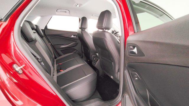 OPEL Grandland X 1.6 Hybrid4 Plug-in aut. AWD