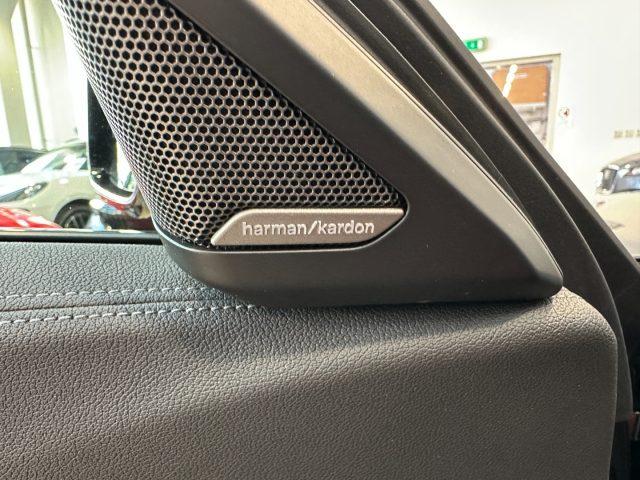 BMW Z4 M 40i - 19" - HarmaK - Head Up - Camera - Carplay