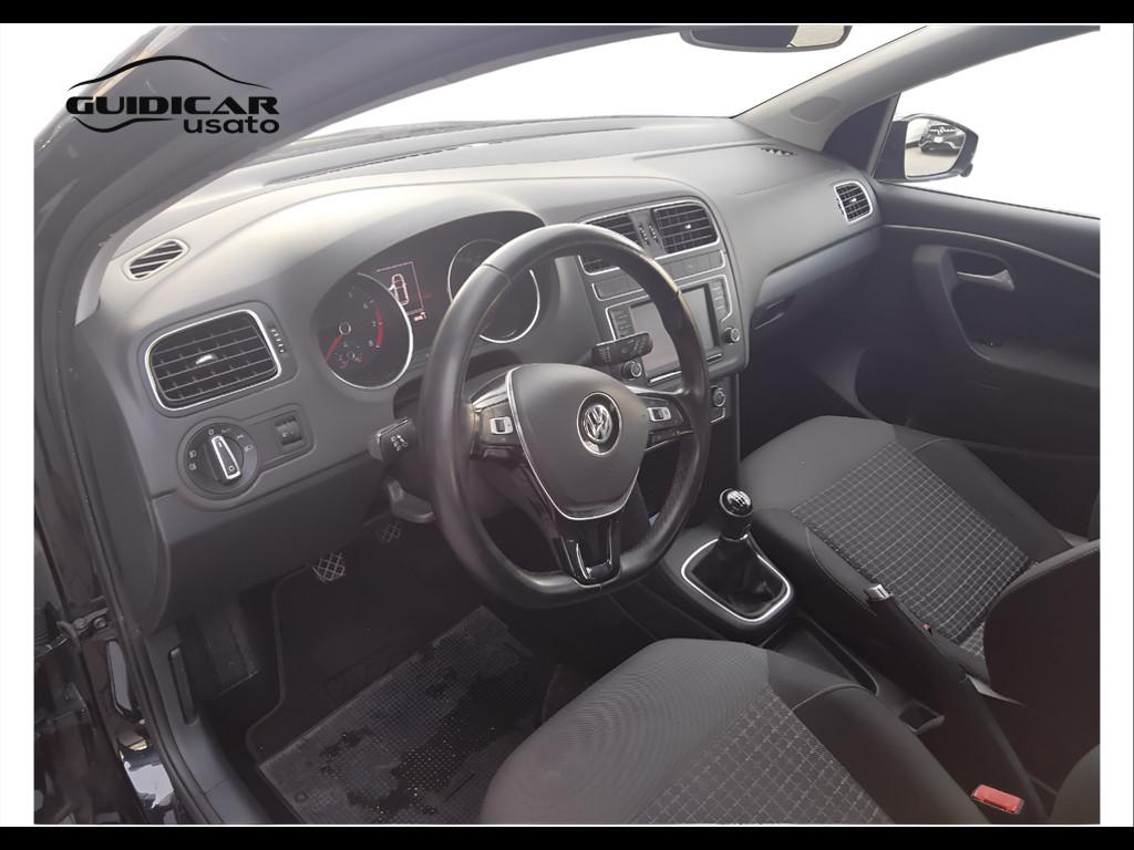 VOLKSWAGEN Polo V 2014 - Polo 5p 1.0 mpi Comfortline 75cv