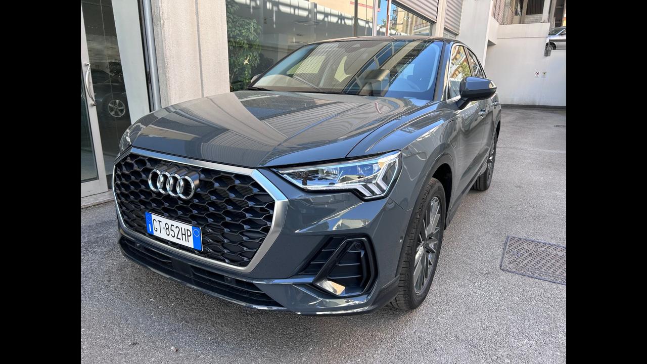 Audi Q3 SPORTBACK 45 TFSI E S TRONIC