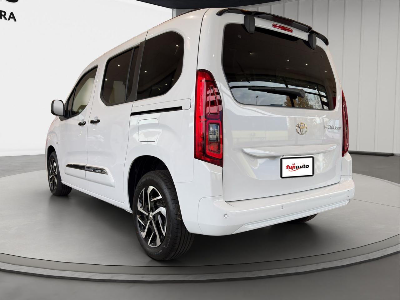 Toyota Proace City Verso 1.2P 110cv S&S L1 D