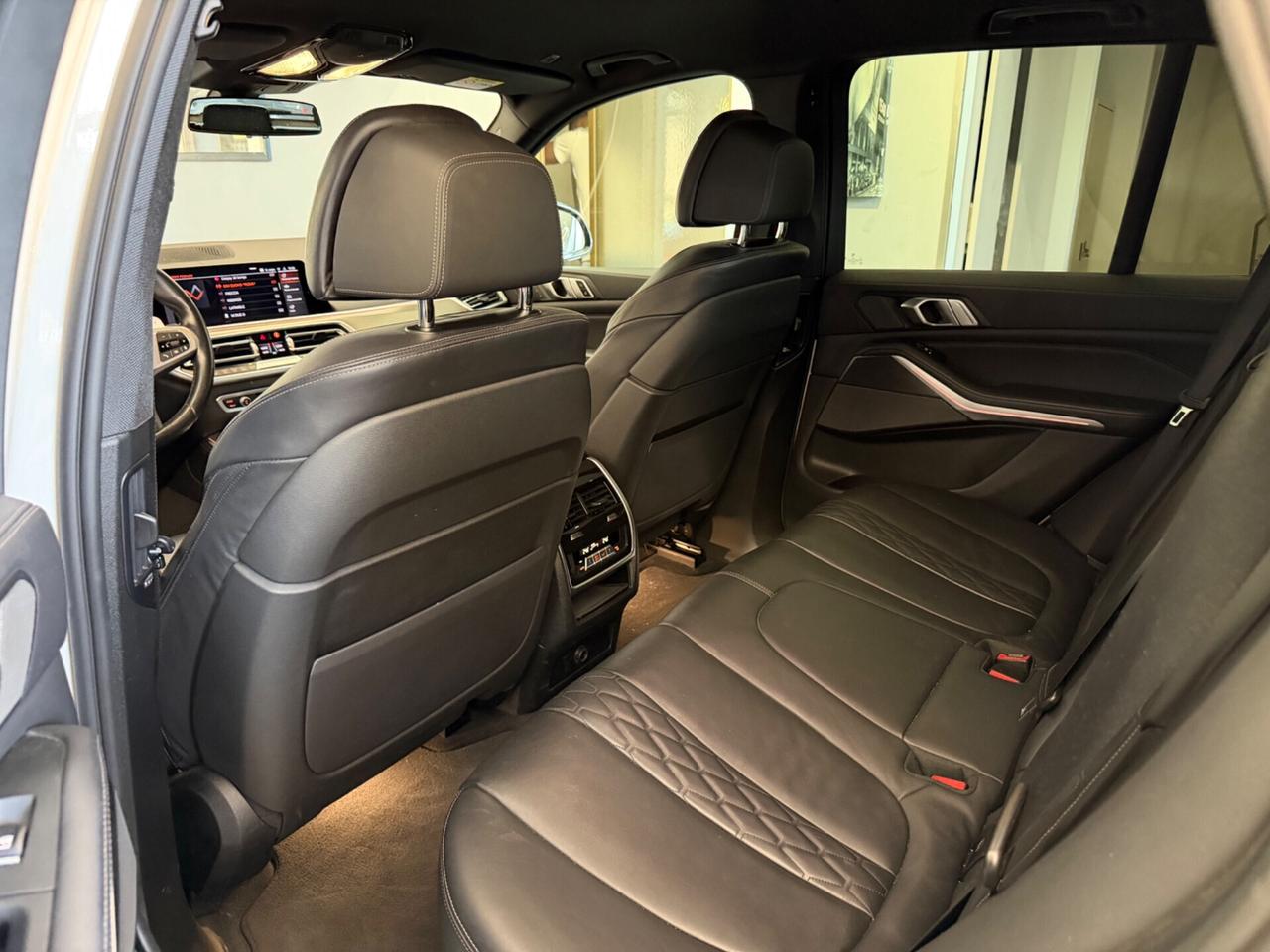 GE757NC BMW X5 (G05-F95) (2018) X5 XDRIVE40D 48V MSPORT (250 KW)