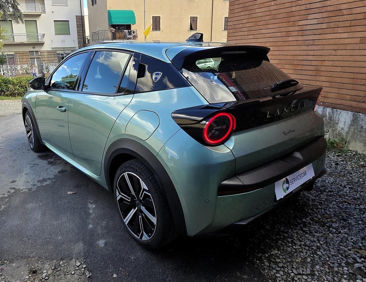 LanciaYpsilon Hybrid e-DCT My24 -1.2 100cv