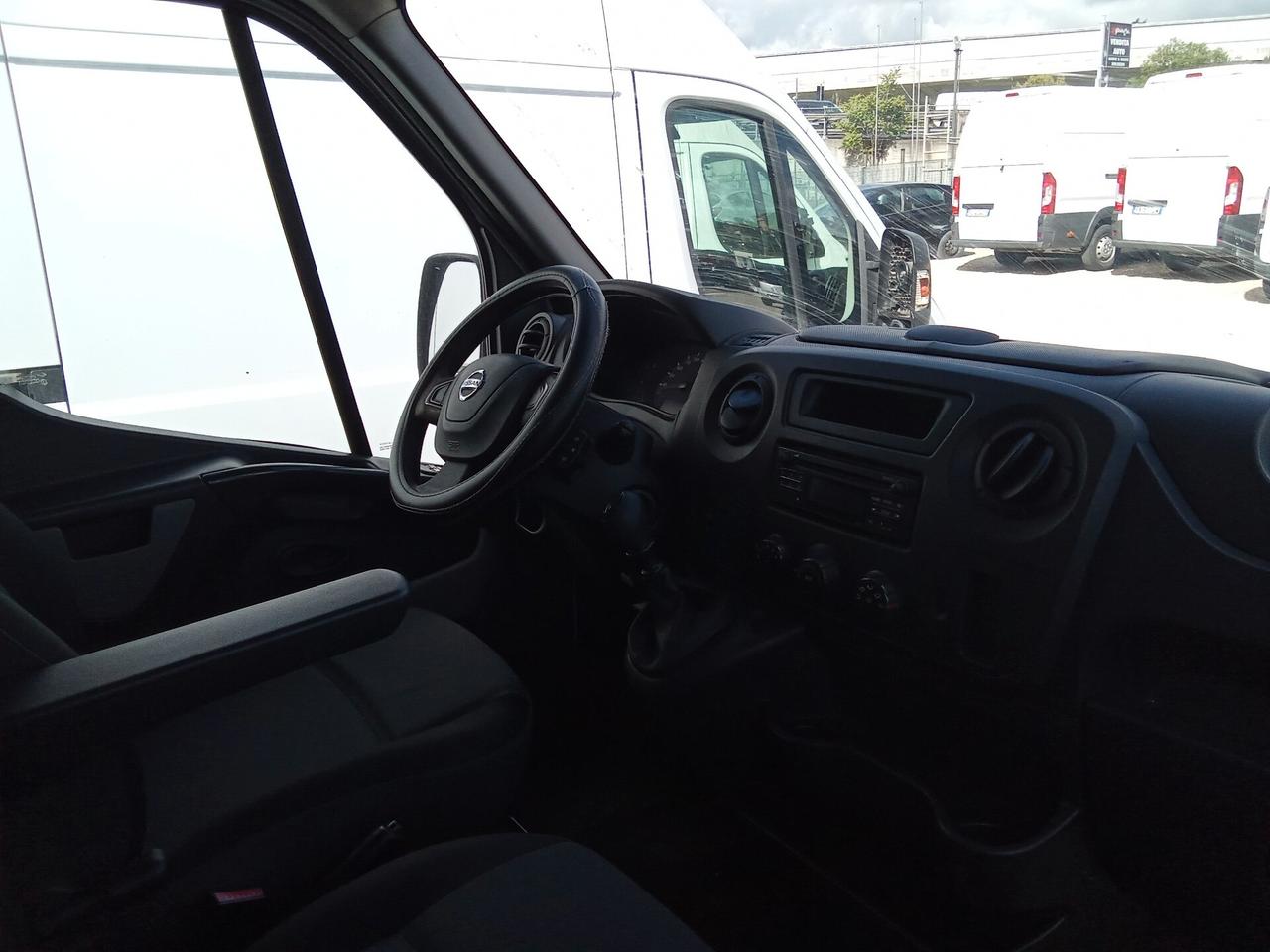Nissan NV400 35 2.3 dCi 130CV COIMBENTATO Furgone