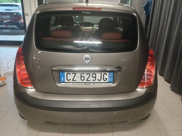LANCIA Ypsilon 1.2 ORO ok neopatentati