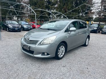 toyota verso 1.6 benzina 7 posti