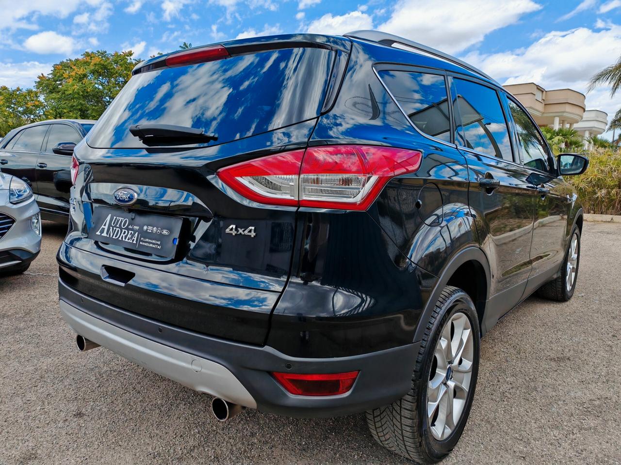 Ford Kuga 2.0 TDCI 163CV Navig cruise led 2013