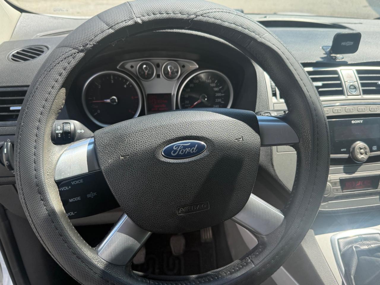 Ford Kuga Kuga+ 2.0 TDCi 140 CV 2WD DPF