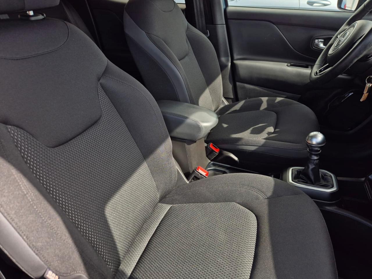 Jeep Renegade 1.6 Mjt 130CV Night Eagle