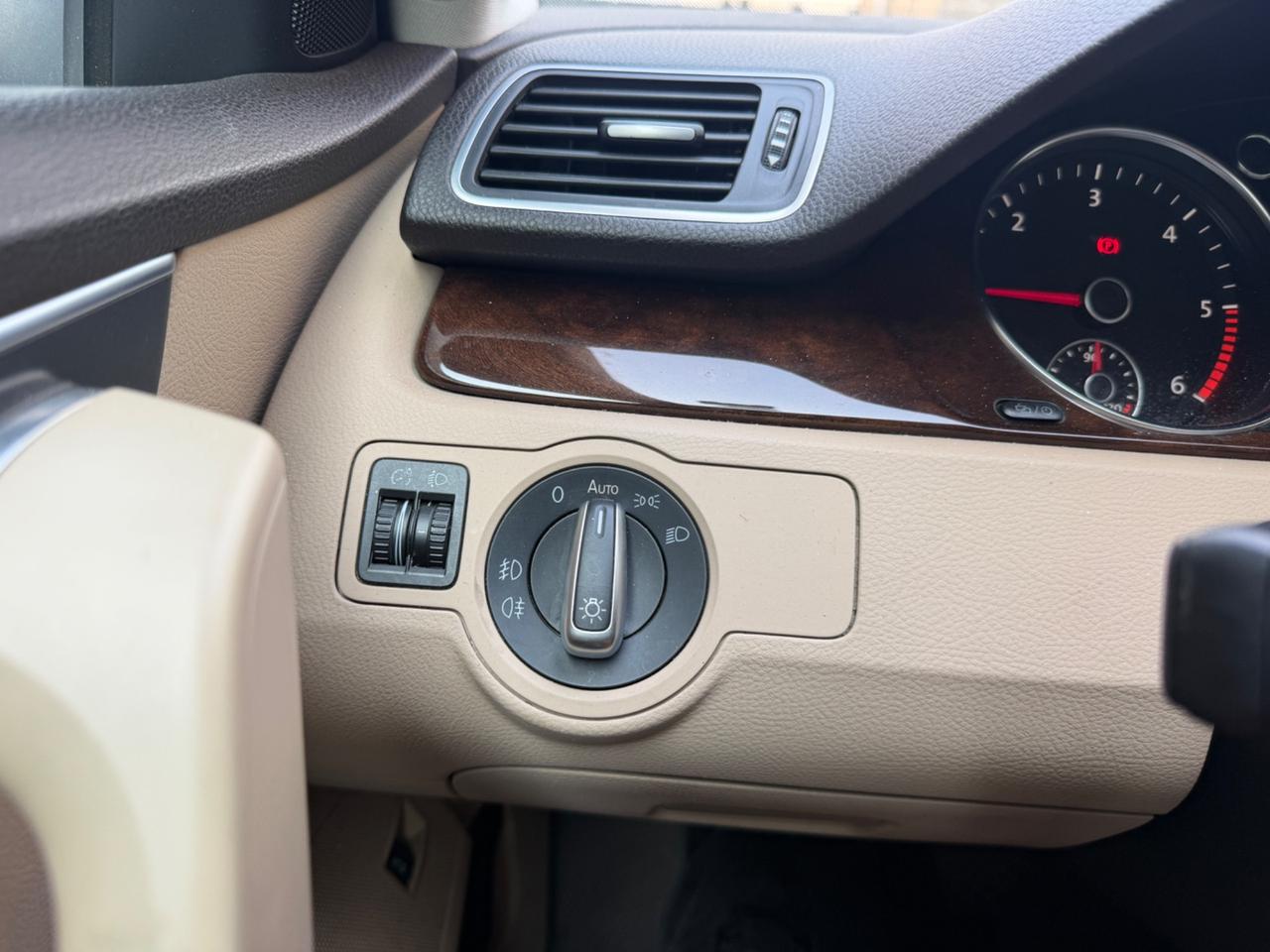 VW PASSAT HIGLINE 2.0TDI DSG AUTOMATIC ALCANTARA