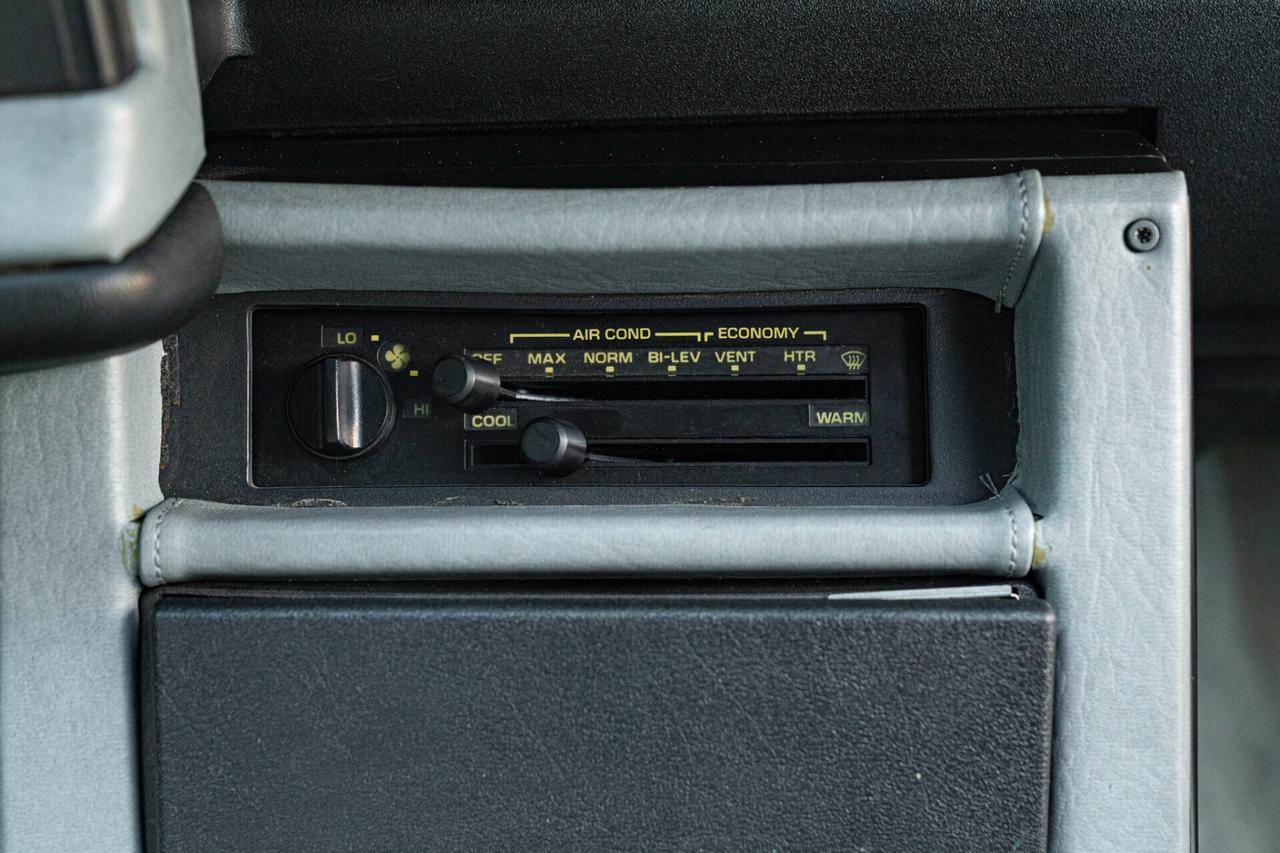 Chevrolet Camaro III Z28 RS 5.0 V8 - CHE00022