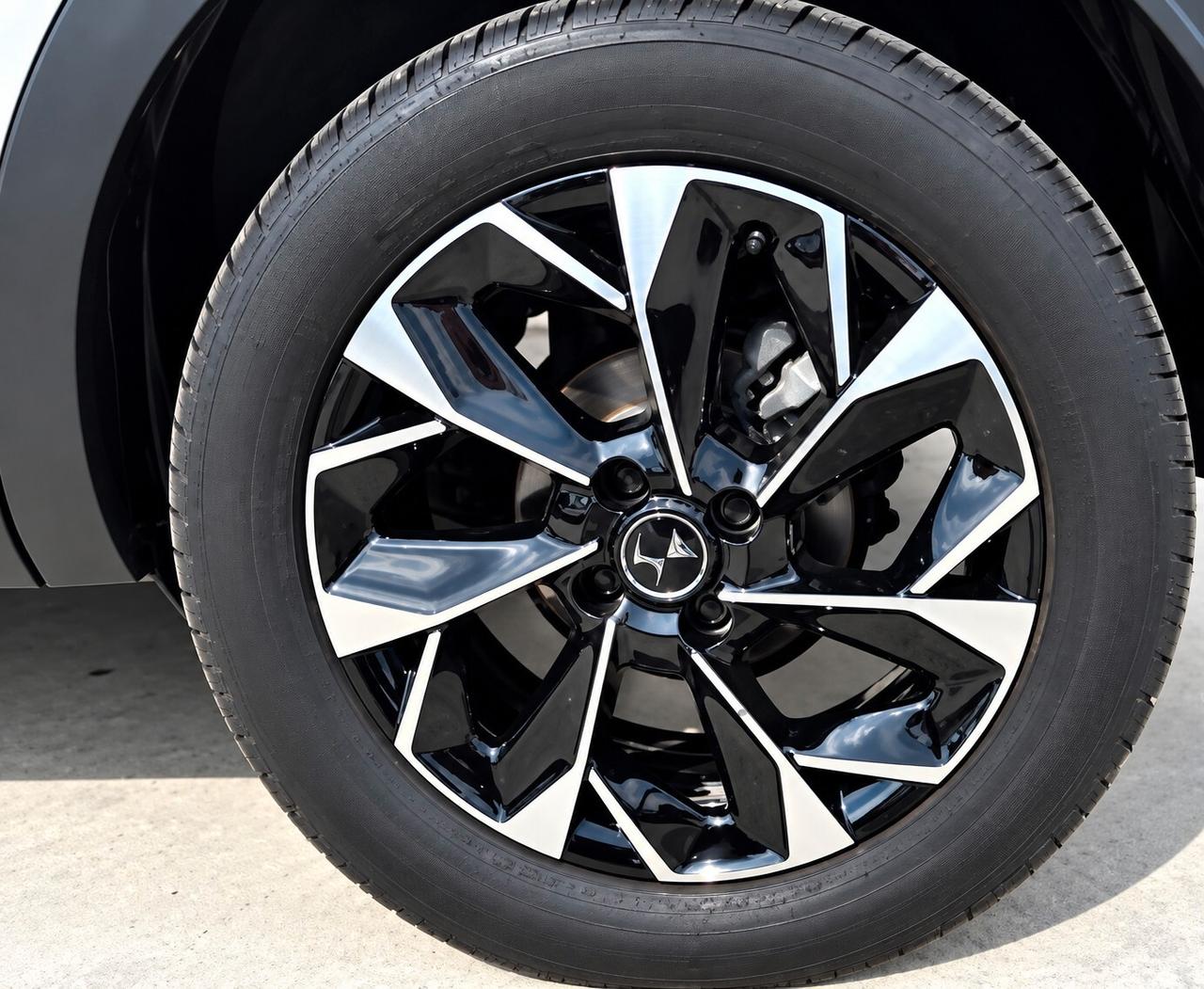 Ds DS3 3 BlueHDi 130 aut. Étoile
