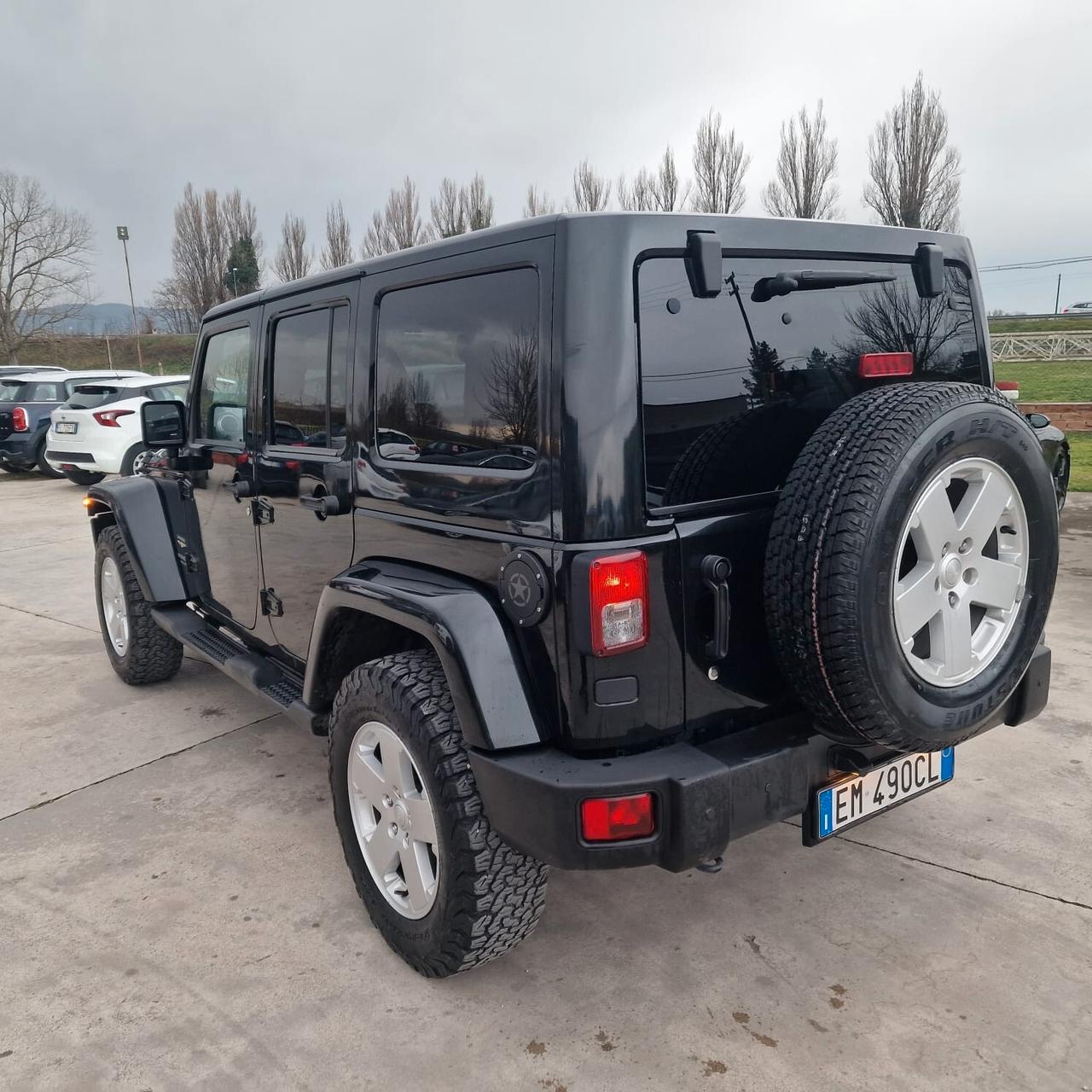 Jeep Wrangler Unlimited 2.8 CRD DPF Sahara Auto PERFETTA