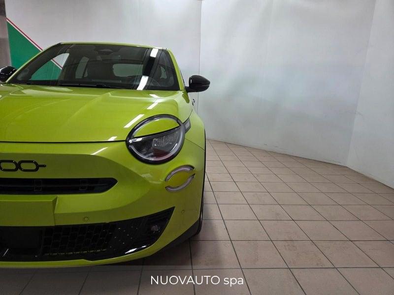 FIAT 600 600 1.2 hybrid Sport 145cv auto