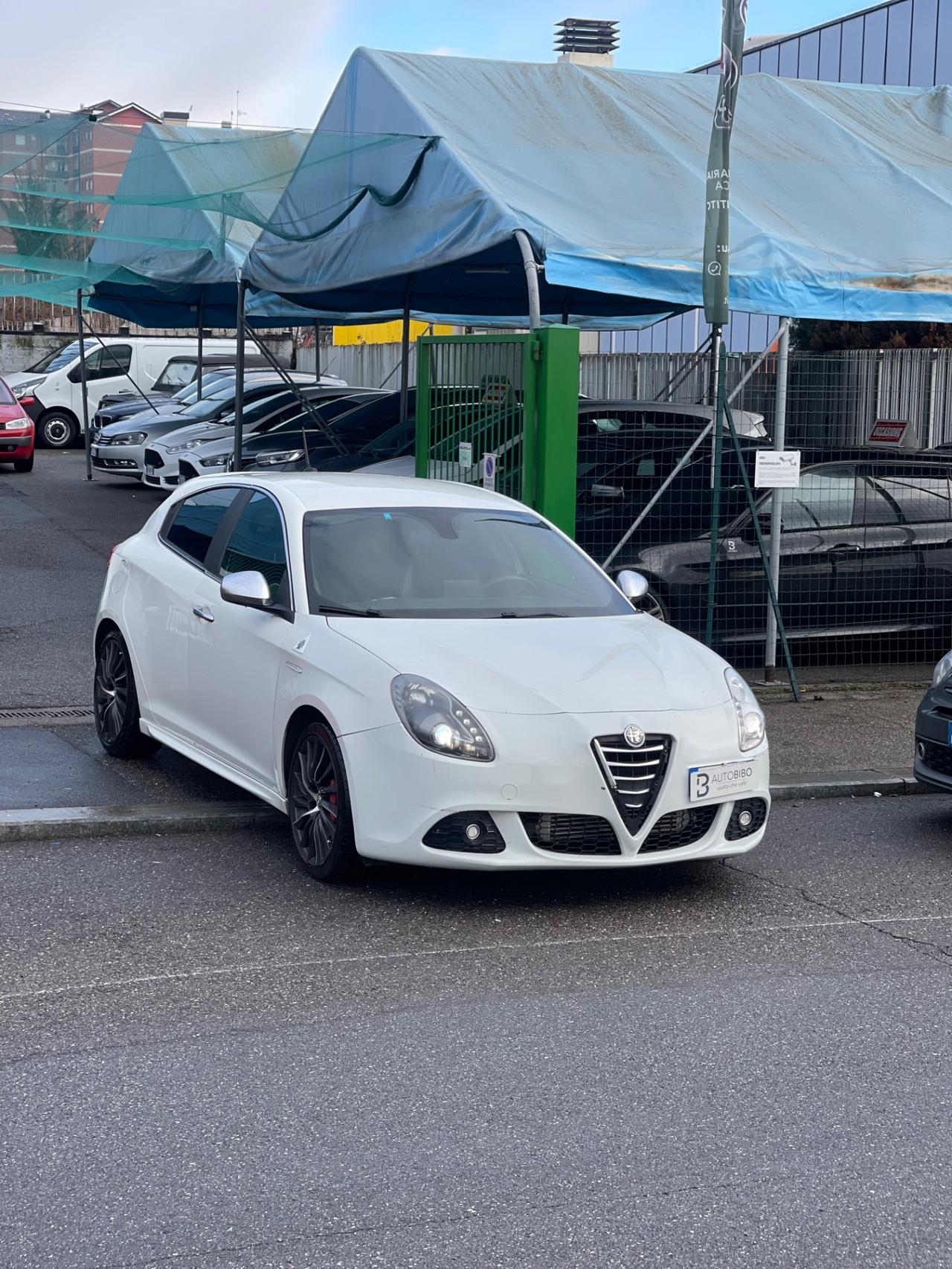 Alfa Romeo Giulietta 1750 TBi Quadrifoglio Verde