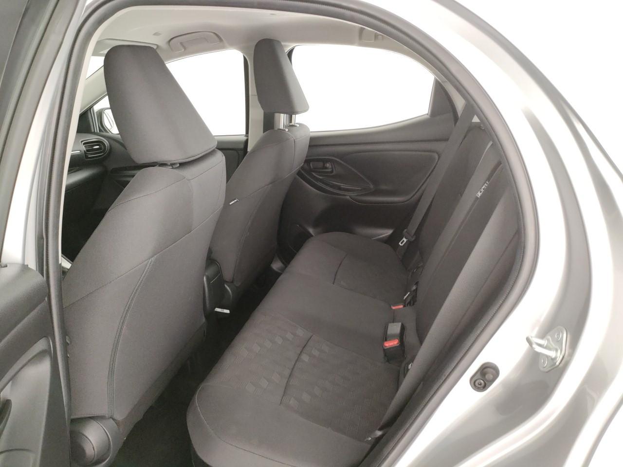 TOYOTA Yaris 1.5h Active