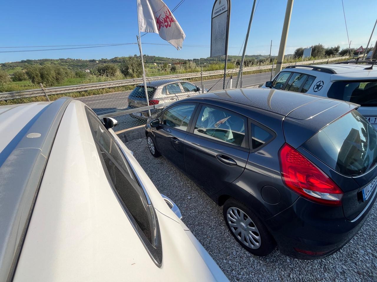 Ford Fiesta Fiesta 1.4 5 porte Bz.- GPL