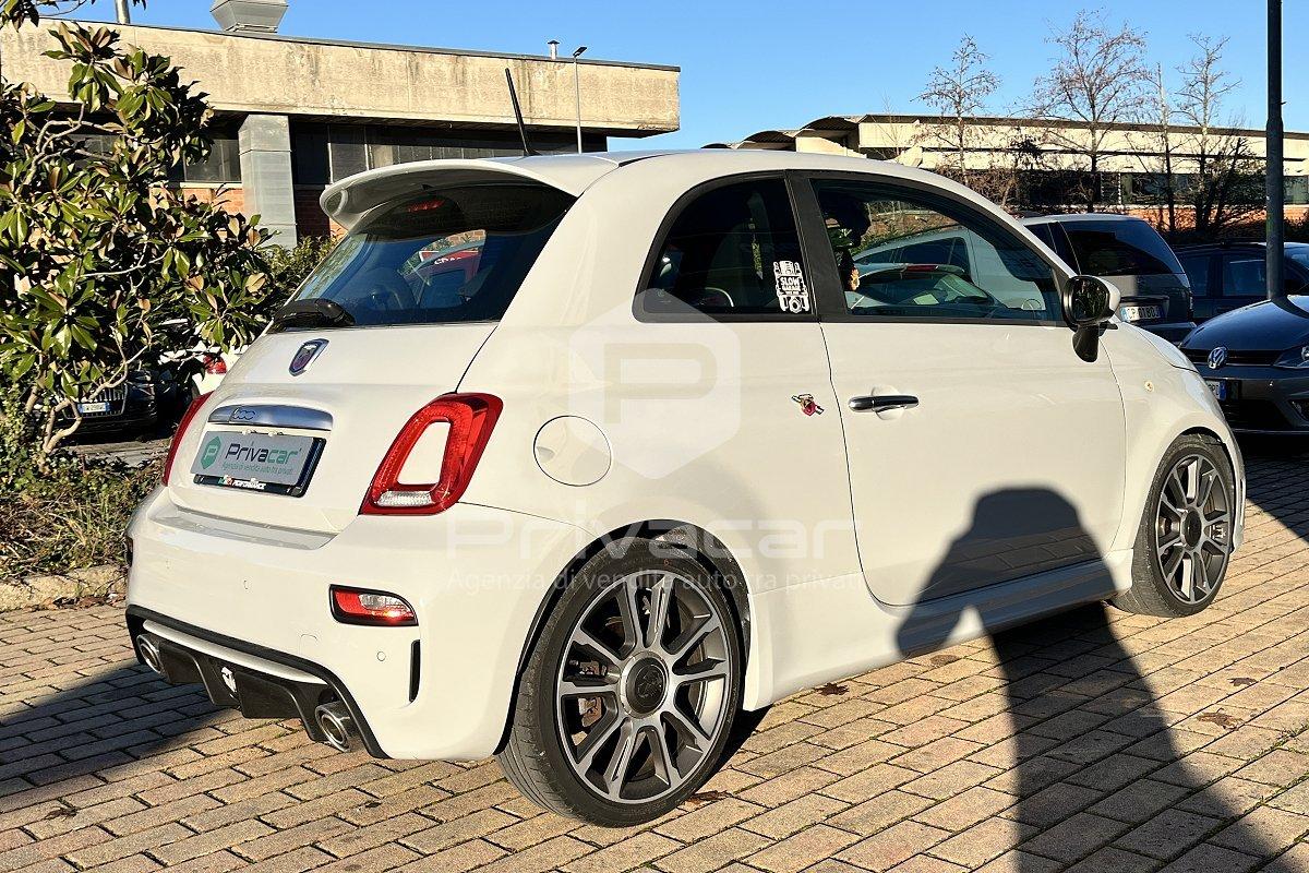 ABARTH 500 1.4 Turbo T-Jet Custom