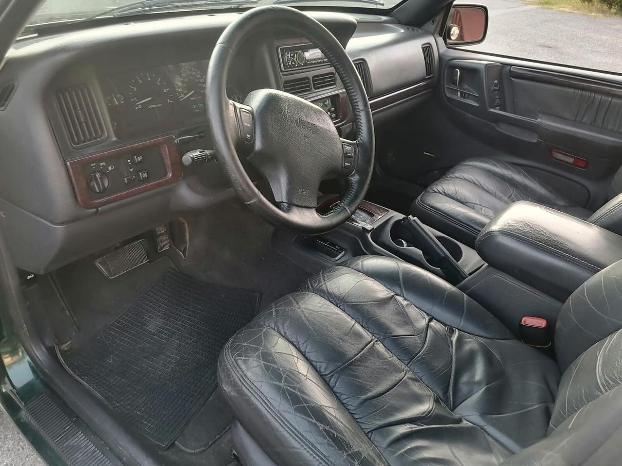Jeep Grand Cherokee ZJ 5.2 v8 GPL