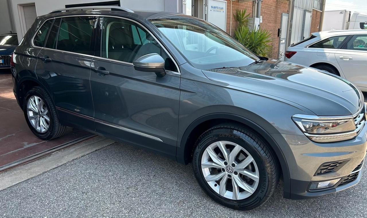 Volkswagen Tiguan 2.0 TDI SCR DSG 4MOTION Advanced INTERNI IN ALCANTARA