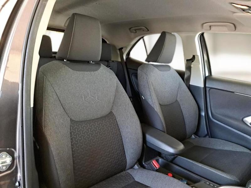 TOYOTA YARIS CROSS 1.5H 92 CV E-CVT BUSINESS SUV