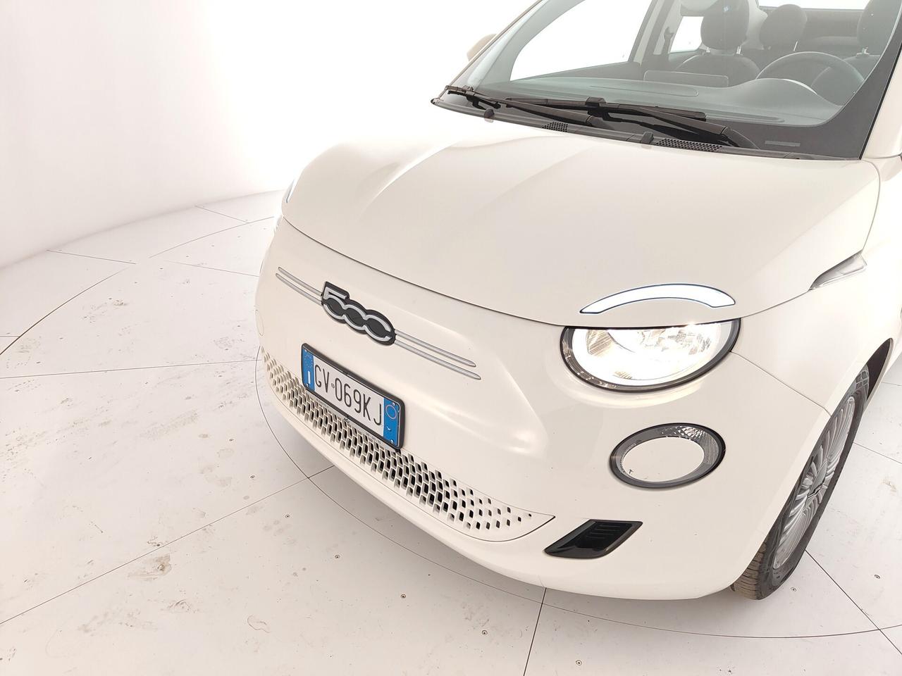 Fiat 500e Cabrio 23,8 kWh