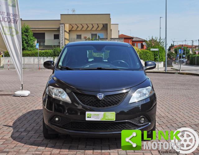 LANCIA Ypsilon 1.2 69 CV 5 porte GPL Ecochic Black