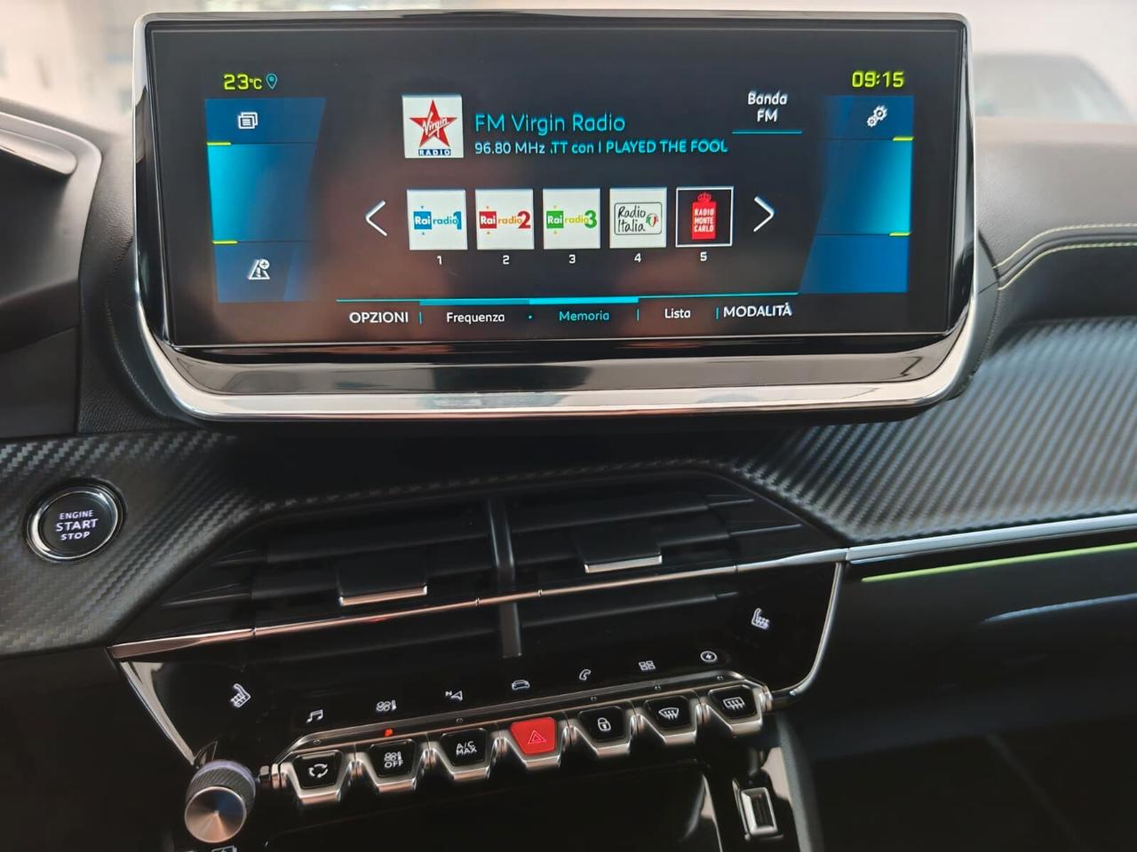 Peugeot 208 motore elettrico 136 CV 5 porte GT Pack