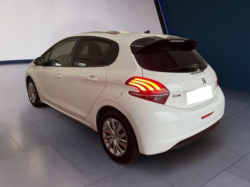 Peugeot 208 I 2015 1.2 puretech Active s&s 82cv 5p neopatentati